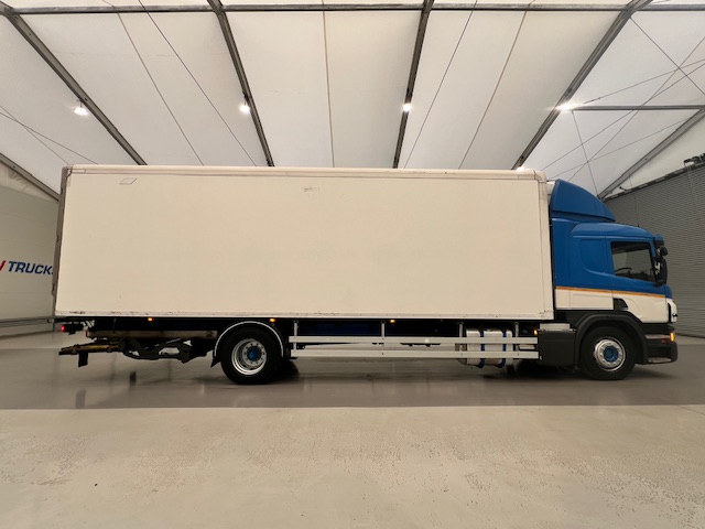 Scania P250 4×2 Sleeper Cab Fridge Box