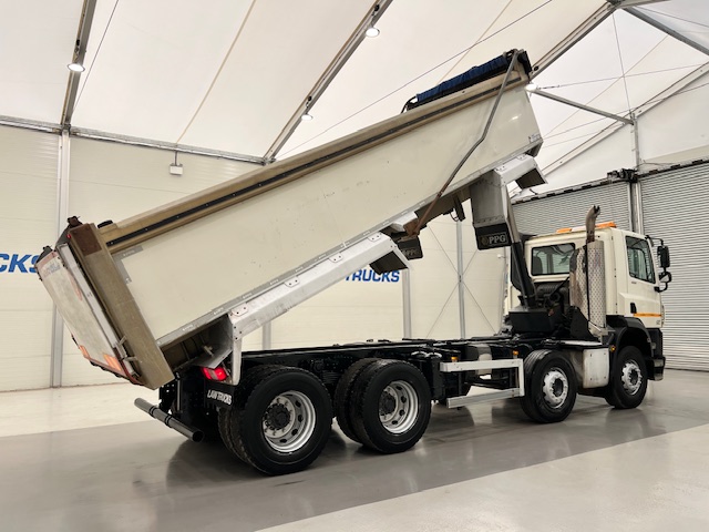 DAF CF 400 8×4 Day Cab Tipper
