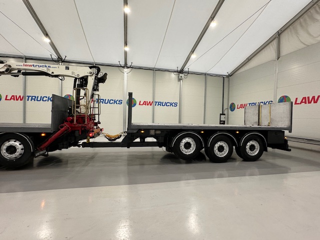 Volvo FH 440 6×2 Rear Lift Brick Grab Drawbar
