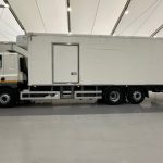 DAF CF 330 6×2 Sleeper Cab Fridge Box - thumbnail