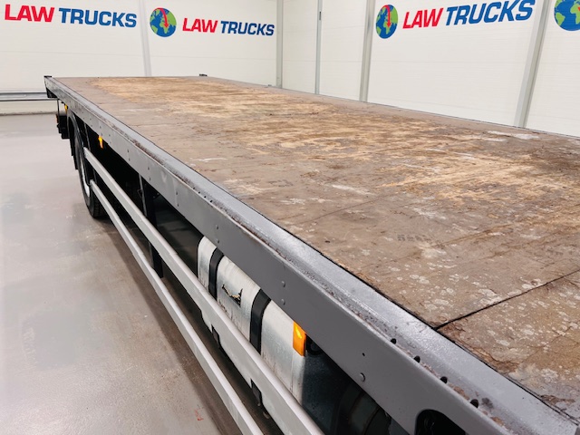 Mercedes Axor 1824 Sleeper Cab Flatbed