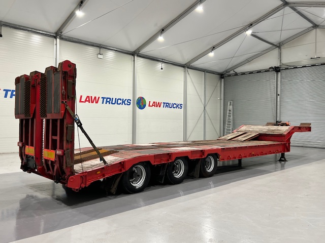 Andover Tri Axle Machinery Carrier Lowloader