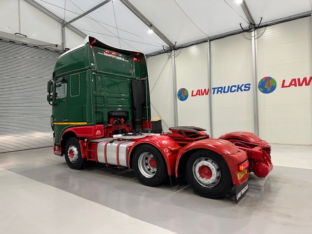 DAF XF 460 6×2 Rear Lift Tractor Unit Manual