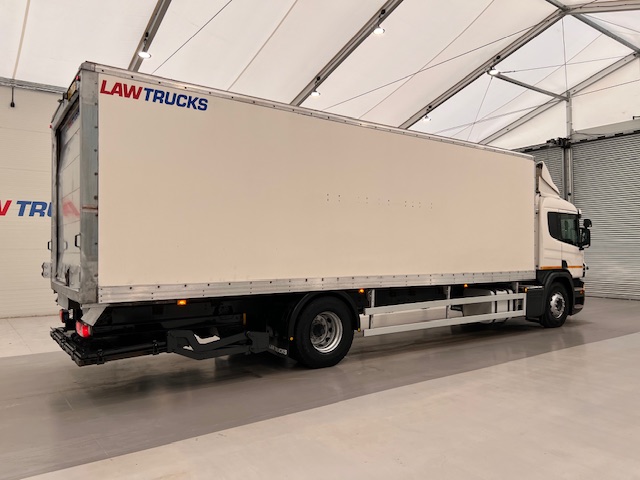 Scania P250 4×2 Sleeper Cab Box Van Manual