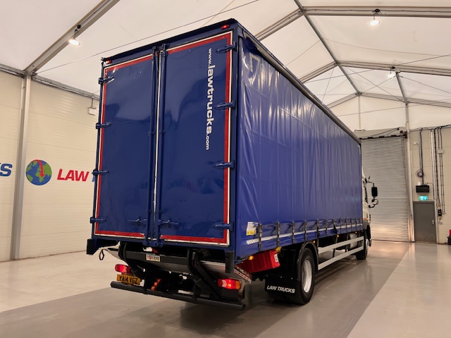 DAF CF 250 Sleeper Cab Curtainsider