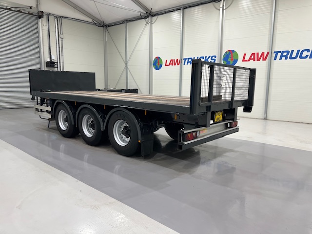 Montracon Tri Axle Flatbed Drawbar Trailer