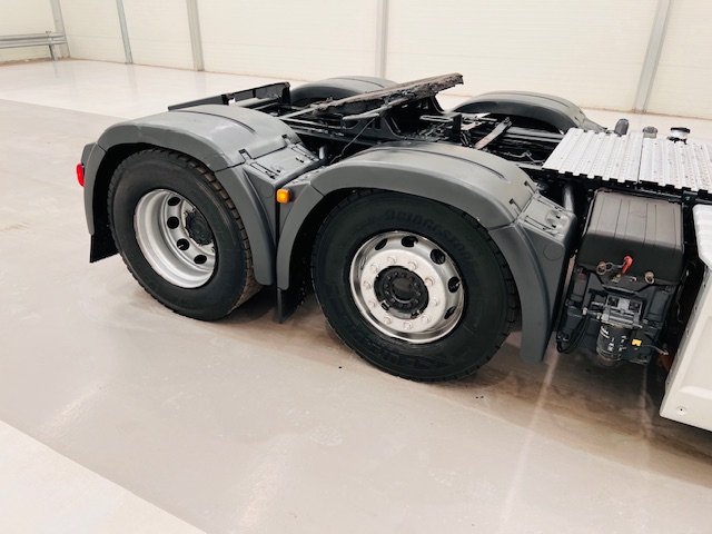 MAN TGX 26.460 6×2 Tractor Unit