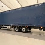 Mercedes Actros 2530 6×2 Day Cab Curtainsider - thumbnail