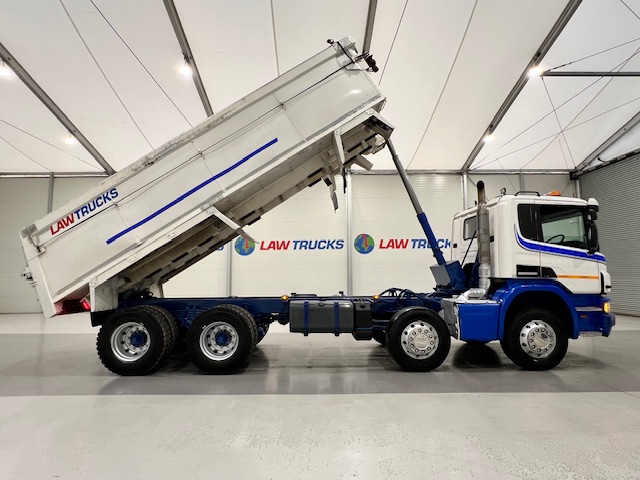 Scania P410 8×4 Rest Cab Tipper Manual