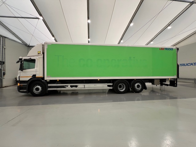 Scania P280 6×2 Rear Lift Day Cab Fridge Box