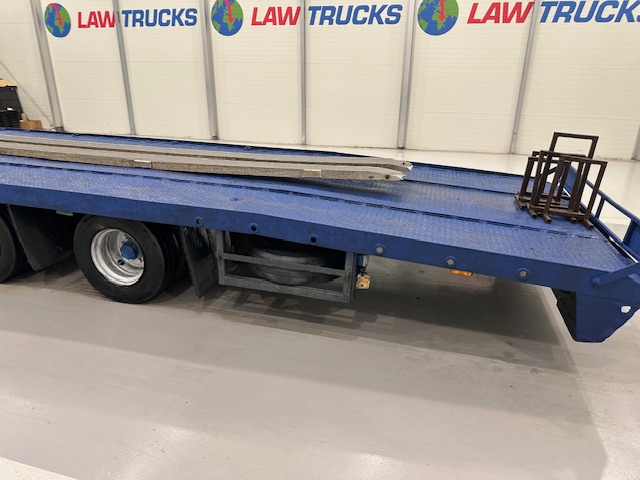 Southfields Tandem Axle Caravan Carrier Lowloader