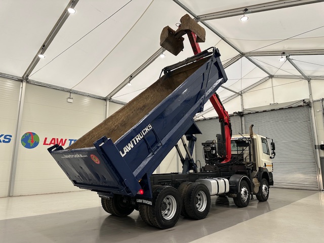 DAF CF85 410 8×4 Day Cab Steel Tipper Grab