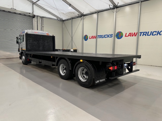 Scania P94 260 10 Tyre Sleeper Cab Flatbed