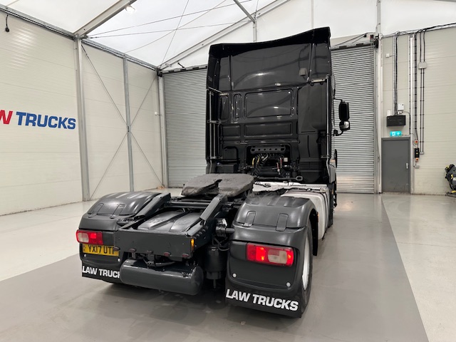 DAF XF 510 6×2 Midlift Tractor Unit