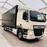 DAF CF 330 6×2 Rear Lift Sleeper Cab Curtainsider - thumbnail
