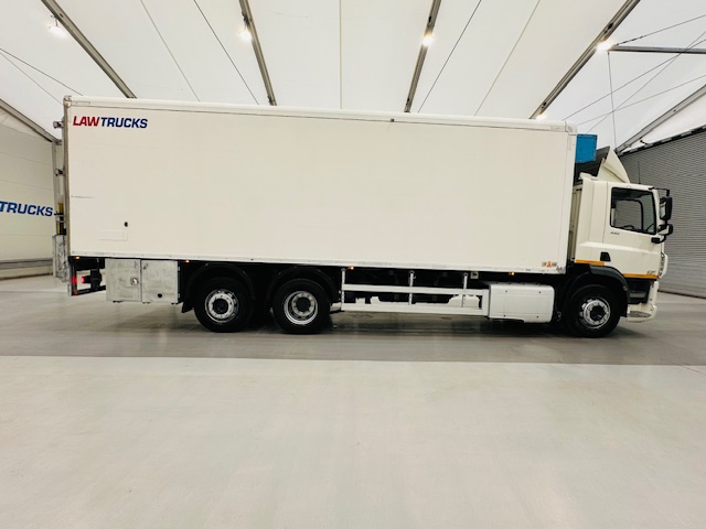DAF CF 290 6×2 Rear Steer Fridge Box