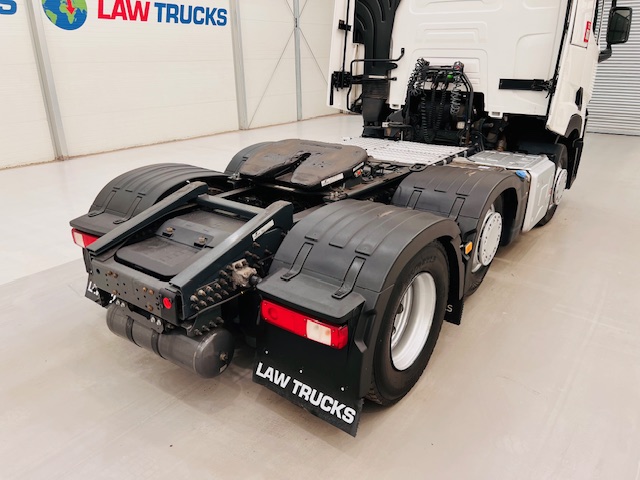Renault T460 6×2 Midlift Tractor Unit