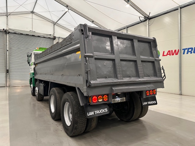 Hino 3241 700 8×4 Sleeper Cab Steel Tipper