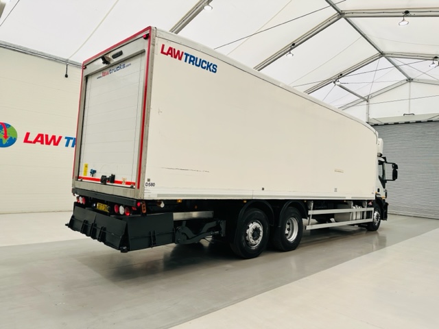 Iveco Stralis 310 AT 6×2 Fridge Box Van