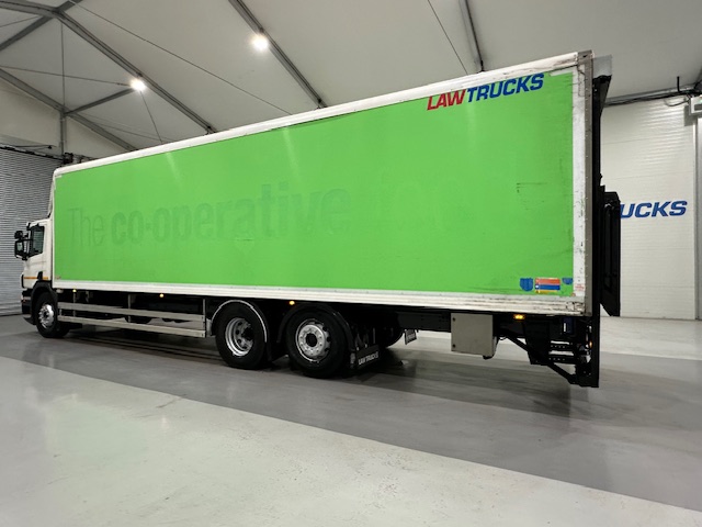 Scania P280 6×2 Rear Lift Day Cab Fridge Box