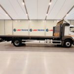 Mercedes Axor 1824 Sleeper Cab Flatbed - thumbnail