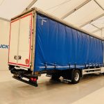 Mercedes Actros 1830 Sleeper Cab Curtainsider - thumbnail