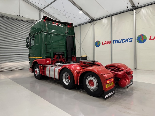 DAF XF 460 6×2 Rear Lift Tractor Unit Manual