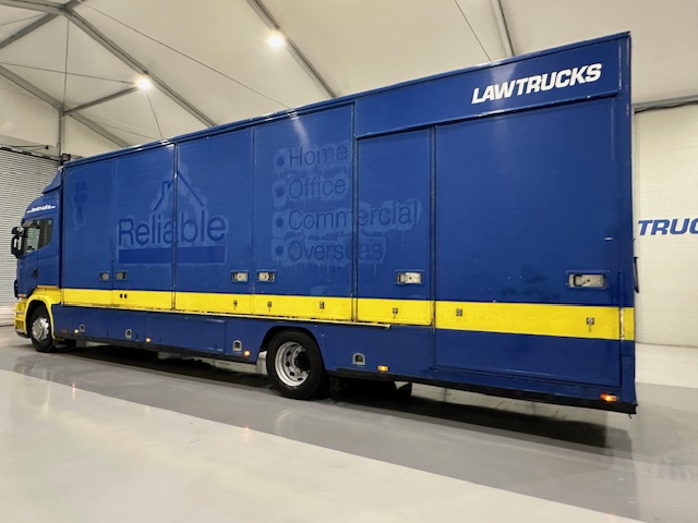 Scania R270 4×2 Sleeper Cab Box Van Manual