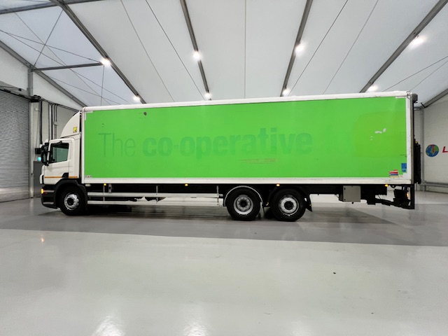 Scania P280 6×2 Rear Lift Day Cab Fridge Box
