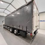 DAF CF75 310 Rear Lift Sleeper Cab Curtainsider - thumbnail