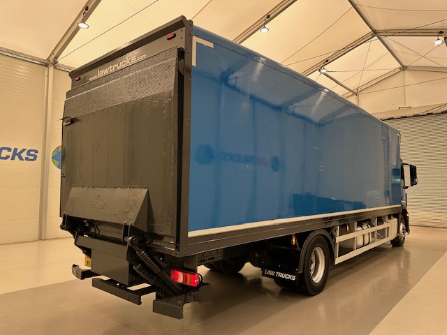 Mercedes Actros 1824 4×2 Day Cab Box Van