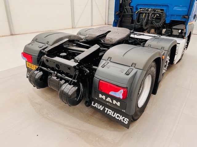 MAN TGX 26.420 6×2 Midlift Tractor Unit
