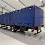 Mercedes 1824 4×2 Day Cab Curtainsider - thumbnail