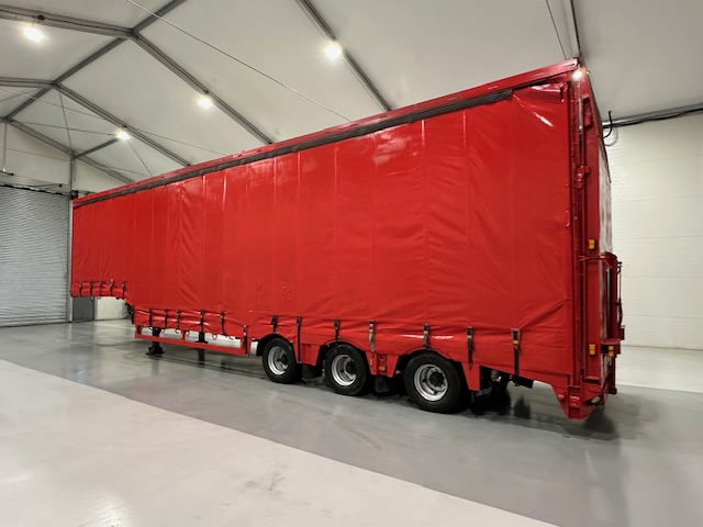 Nooteboom Tri Axle Stepframe Enclosed Lowloader
