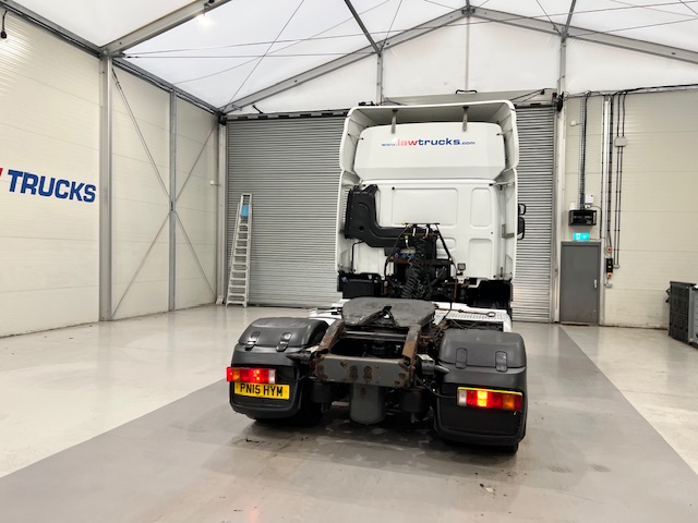 DAF CF 400 4×2 Sleeper Cab Tractor Unit