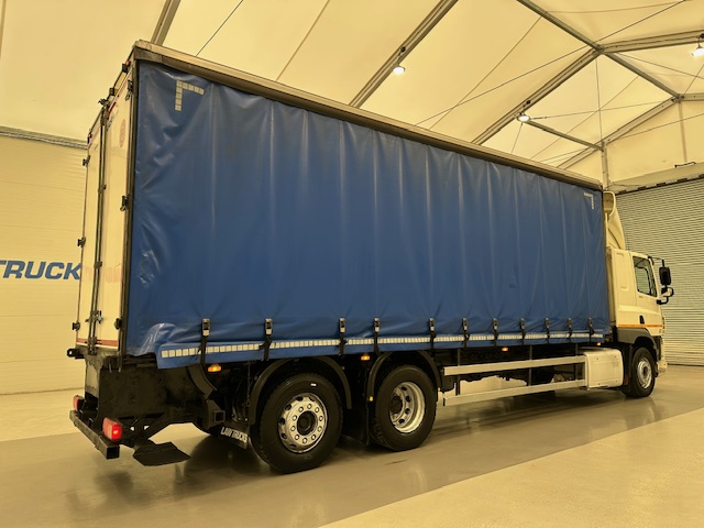 DAF CF 330 6×2 Rear Lift Sleeper Cab Curtainsider