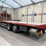 Scania P280 6×2 Rear Lift Flatbed with Crane - thumbnail