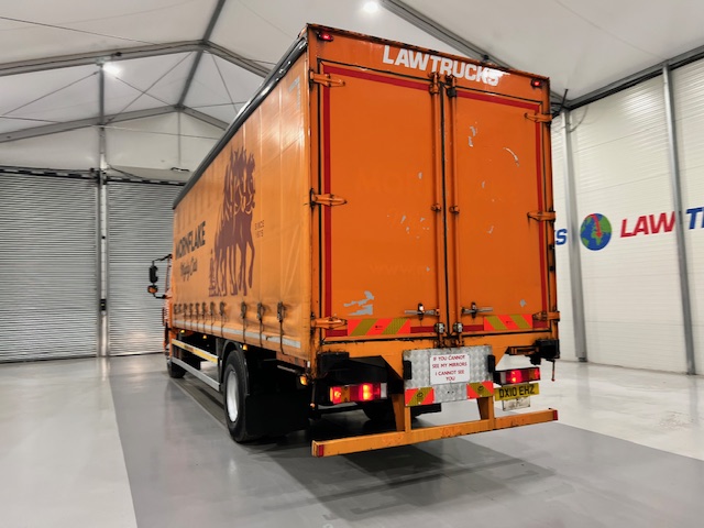 DAF CF65 220 Sleeper Cab Curtainsider