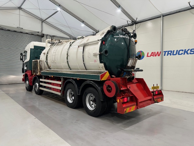 Scania R420 8×4 Highline Vacuum Tanker