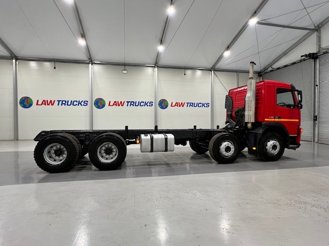Volvo FM12 340 8×4 Day Cab Chassis Cab