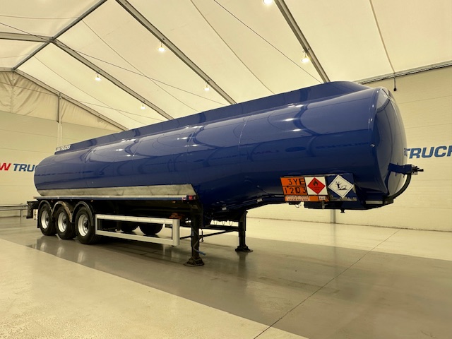 Cobo 41000 Litre Tri Axle Fuel Tanker Trailer