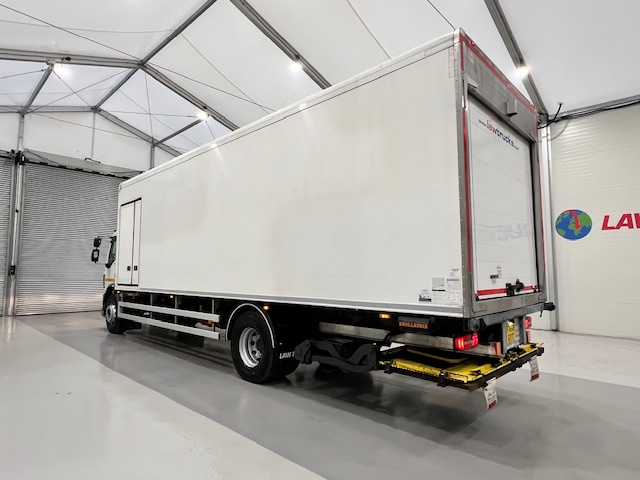 DAF LF 230 4×2 Day Cab Fridge Box