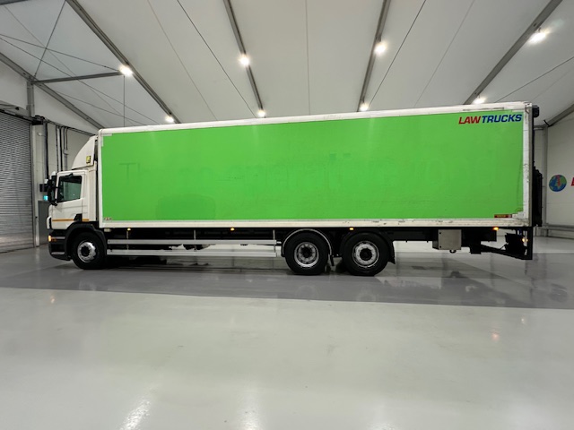 Scania P280 6×2 Rear Lift Day Cab Fridge Box