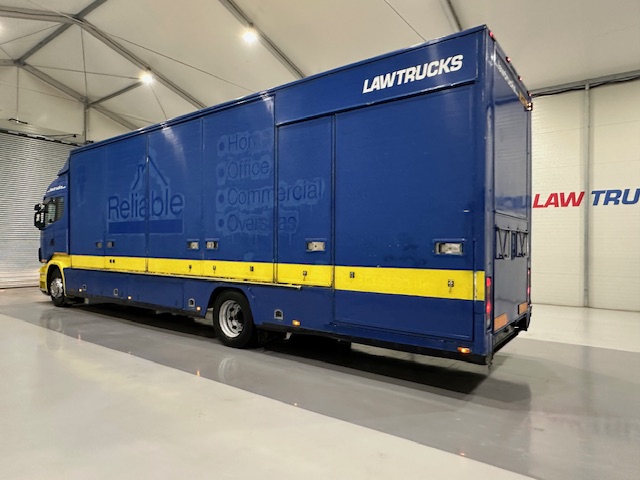 Scania R270 4×2 Sleeper Cab Box Van Manual