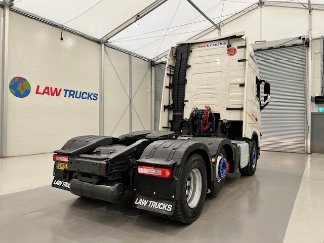 Volvo FH 500 6×2 Midlift Tractor Unit