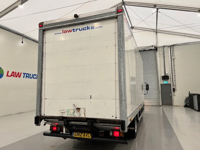 Isuzu N75.190 Day Cab Box Van