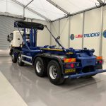 Scania P360 8×4 Day Cab Hookloader Manual - thumbnail