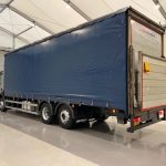 Mercedes Actros 2530 6×2 Day Cab Curtainsider - thumbnail