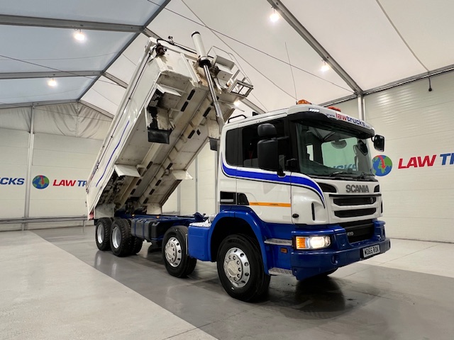 Scania P410 8×4 Rest Cab Tipper Manual