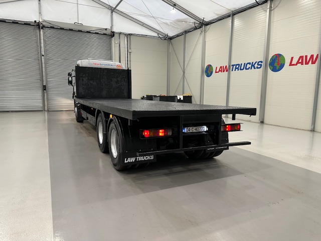 Scania P94 260 10 Tyre Sleeper Cab Flatbed